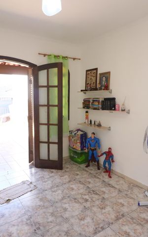 Casa à venda com 300m², 4 quartos e 2 vagasSuíte 1