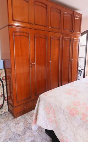 Casa à venda com 300m², 4 quartos e 2 vagasSuíte 2