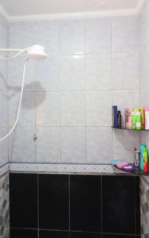 Casa à venda com 300m², 4 quartos e 2 vagasBanheiro 5