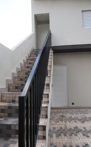 Casa para alugar com 59m², 2 quartos e 1 vagaEntrada