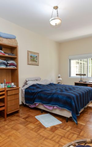Casa para alugar com 370m², 4 quartos e 3 vagas Casa para alugar com 370m², 4 quartos e 3 vagasQuarto 1