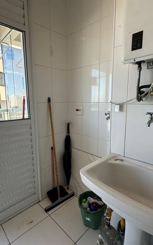 Apartamento à venda com 86m², 3 quartos e 2 vagas Apartamento à venda com 86m², 3 quartos e 2 vagasÁrea de Serviço