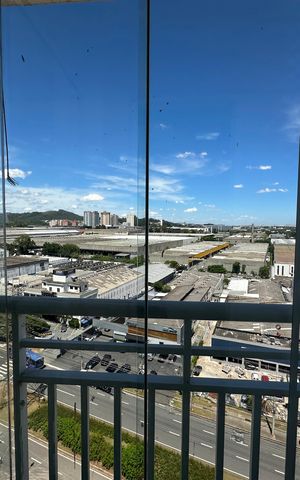 Apartamento à venda com 86m², 3 quartos e 2 vagas Apartamento à venda com 86m², 3 quartos e 2 vagasVaranda