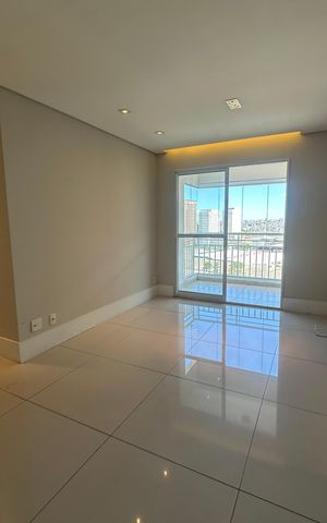 Apartamento à venda com 86m², 3 quartos e 2 vagas Apartamento à venda com 86m², 3 quartos e 2 vagasSala