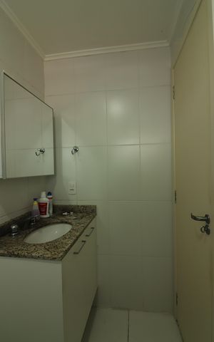 Apartamento à venda com 96m², 2 quartos e 2 vagasSuíte 1 Banheiro 