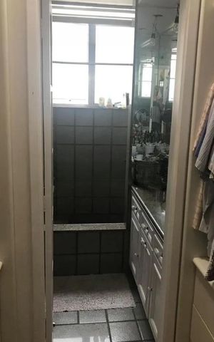 Apartamento à venda com 337m², 4 quartos e 1 vaga