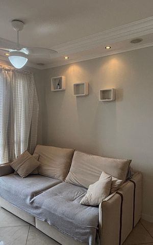 Apartamento à venda com 52m², 2 quartos e 1 vaga Apartamento à venda com 52m², 2 quartos e 1 vagaSala - Sala de Jantar