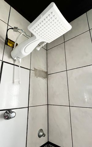 Casa à venda com 375m², 7 quartos e 4 vagas Casa à venda com 375m², 7 quartos e 4 vagasBanheiro