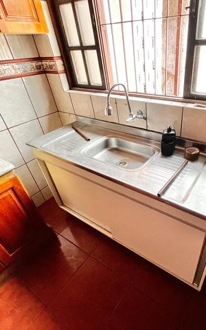 Casa à venda com 375m², 7 quartos e 4 vagas Casa à venda com 375m², 7 quartos e 4 vagasCozinha