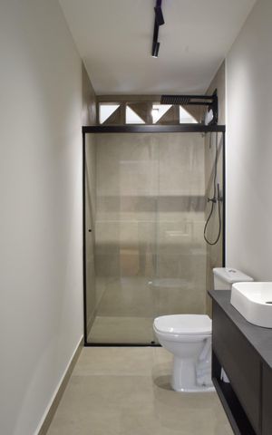Apartamento à venda com 104m², 3 quartos e sem vagaBanheiro da Suíte