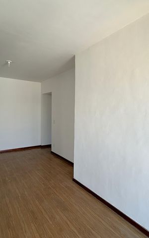 Apartamento para alugar com 66m², 2 quartos e 1 vagaSala