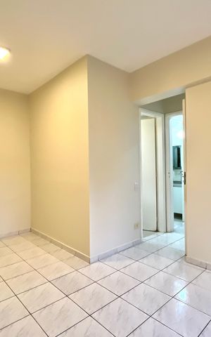 Apartamento à venda com 61m², 2 quartos e 1 vaga Apartamento à venda com 61m², 2 quartos e 1 vagaSuite