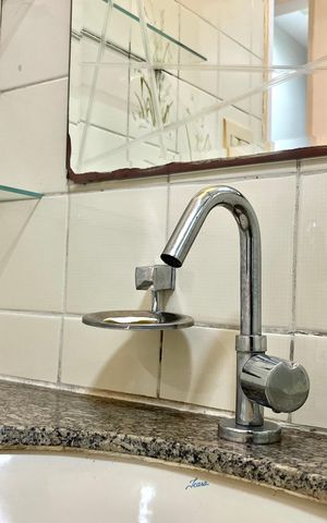 Apartamento à venda com 61m², 2 quartos e 1 vaga Apartamento à venda com 61m², 2 quartos e 1 vagaBanheiro da Suíte
