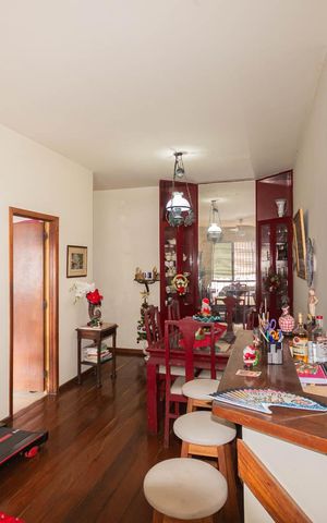 Apartamento à venda com 120m², 3 quartos e 1 vagaSala