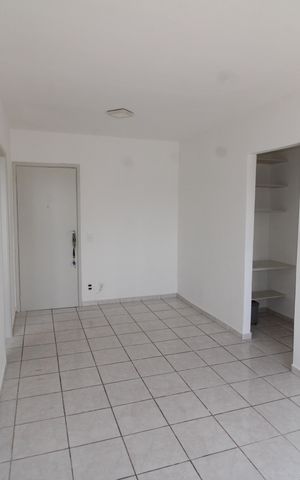 Apartamento à venda com 45m², 1 quarto e 1 vagaSala