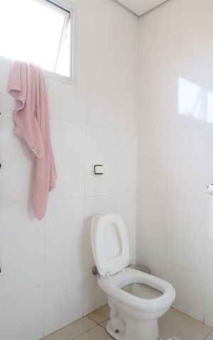 Casa para alugar com 370m², 5 quartos e 3 vagasBanheiro do Quarto 4