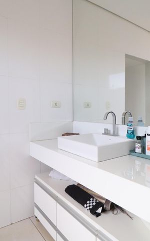 Casa para alugar com 370m², 5 quartos e 3 vagasBanheiro do Quarto 4