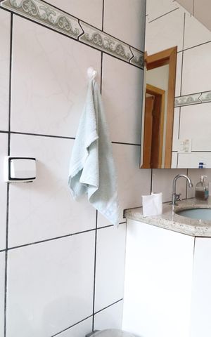 Casa para alugar com 370m², 5 quartos e 3 vagasBanheiro Social