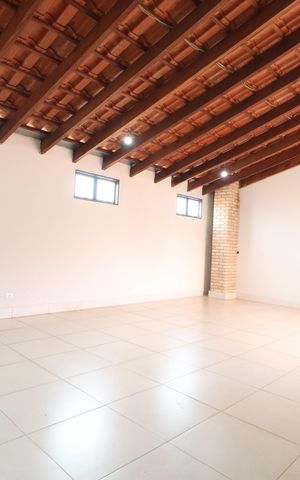 Casa para alugar com 370m², 5 quartos e 3 vagasSala 3