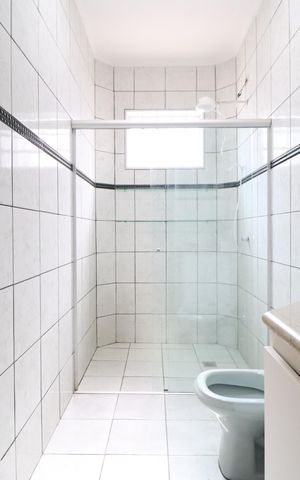 Casa para alugar com 370m², 5 quartos e 3 vagasBanheiro do Quarto 1