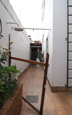 Casa para alugar com 370m², 5 quartos e 3 vagasÁrea de Serviço