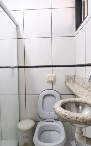 Casa para alugar com 370m², 5 quartos e 3 vagasBanheiro do Quarto 3