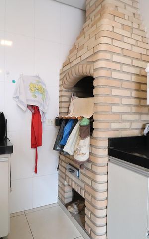 Casa para alugar com 370m², 5 quartos e 3 vagasChurrasqueira