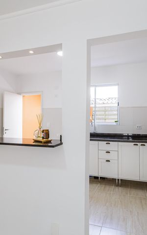 Casa à venda com 100m², 2 quartos e 1 vaga Casa à venda com 100m², 2 quartos e 1 vagaCozinha