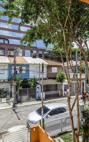 Casa à venda com 100m², 2 quartos e 1 vaga Casa à venda com 100m², 2 quartos e 1 vagaVista
