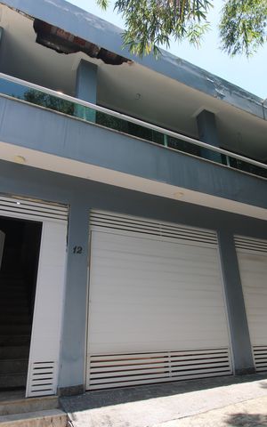 Casa de condomínio à venda com 127m², 2 quartos e 2 vagasFachada