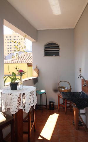 Casa à venda com 250m², 5 quartos e 4 vagasÁrea de Serviço