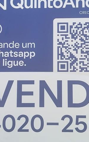 Casa à venda com 250m², 5 quartos e 4 vagasFachada