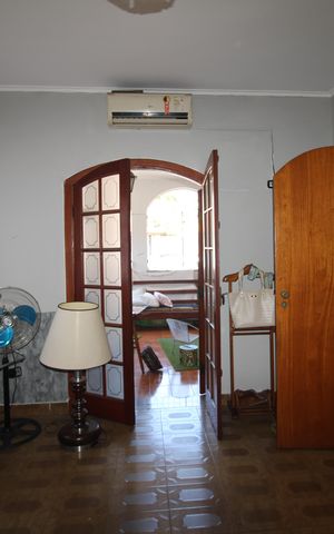 Casa à venda com 250m², 5 quartos e 4 vagasQuarto 3