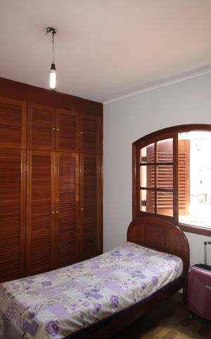 Casa à venda com 250m², 5 quartos e 4 vagasQuarto 4