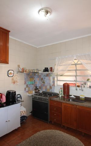 Casa à venda com 250m², 5 quartos e 4 vagasCozinha