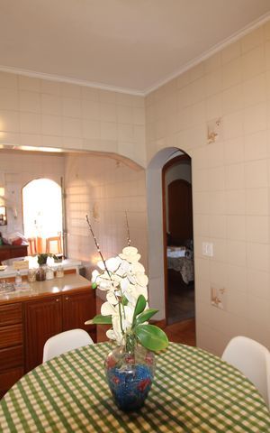 Casa à venda com 250m², 5 quartos e 4 vagasCozinha