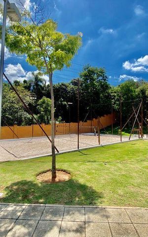 Casa de condomínio à venda com 328m², 4 quartos e 4 vagas
