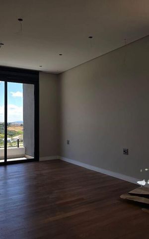 Casa de condomínio à venda com 328m², 4 quartos e 4 vagas