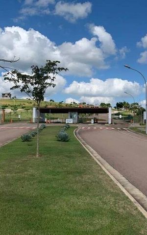Casa de condomínio à venda com 328m², 4 quartos e 4 vagas