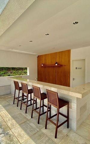 Casa de condomínio à venda com 328m², 4 quartos e 4 vagas