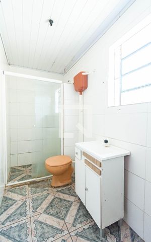 Casa à venda com 70m², 3 quartos e 1 vaga