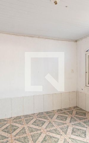Casa à venda com 70m², 3 quartos e 1 vaga