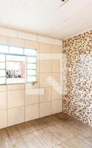 Casa à venda com 70m², 3 quartos e 1 vaga