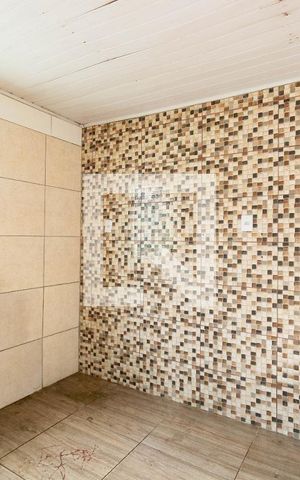 Casa à venda com 70m², 3 quartos e 1 vaga