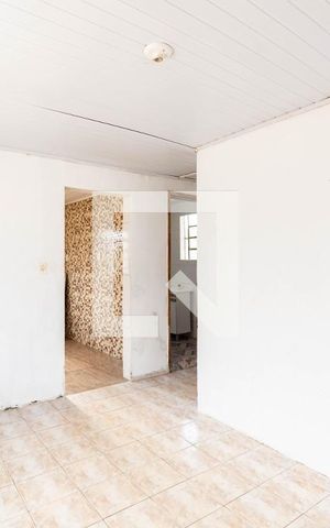 Casa à venda com 70m², 3 quartos e 1 vaga