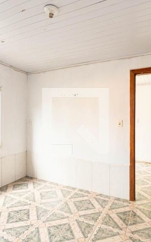 Casa à venda com 70m², 3 quartos e 1 vaga