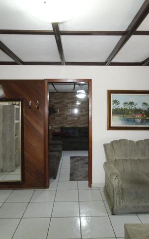 Casa à venda com 150m², 2 quartos e 2 vagasSala