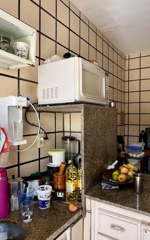 Casa à venda com 330m², 3 quartos e 3 vagascozinha
