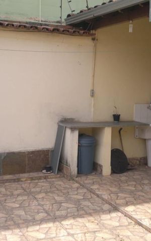 Casa à venda com 330m², 3 quartos e 3 vagasQuintal