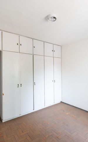 Casa à venda com 152m², 2 quartos e 2 vagas Casa à venda com 152m², 2 quartos e 2 vagasQuarto 1